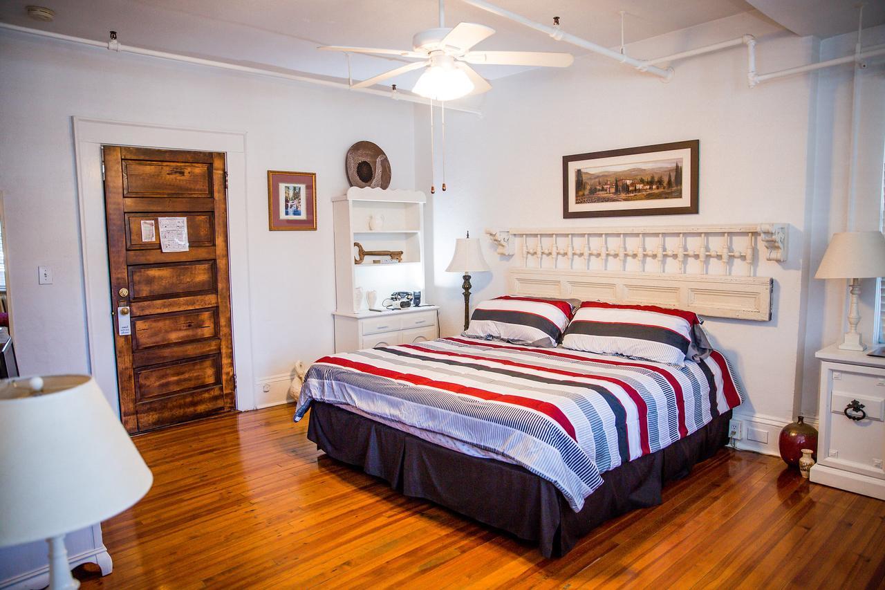Bed and Breakfast The Henderson Hendersonville Zewnętrze zdjęcie